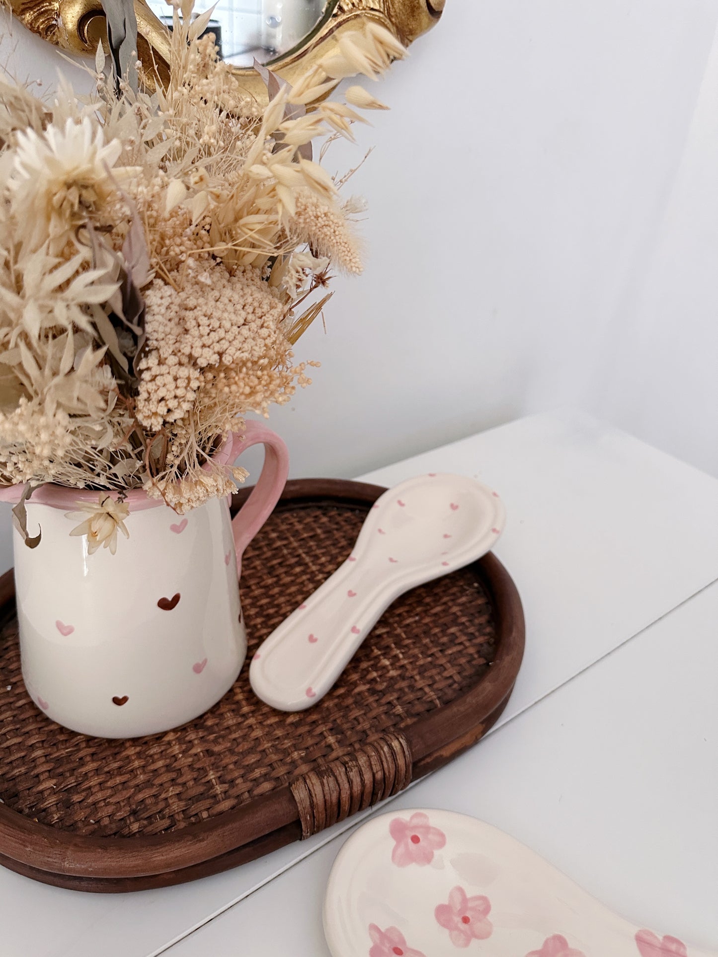 Repose-cuillère pink heart