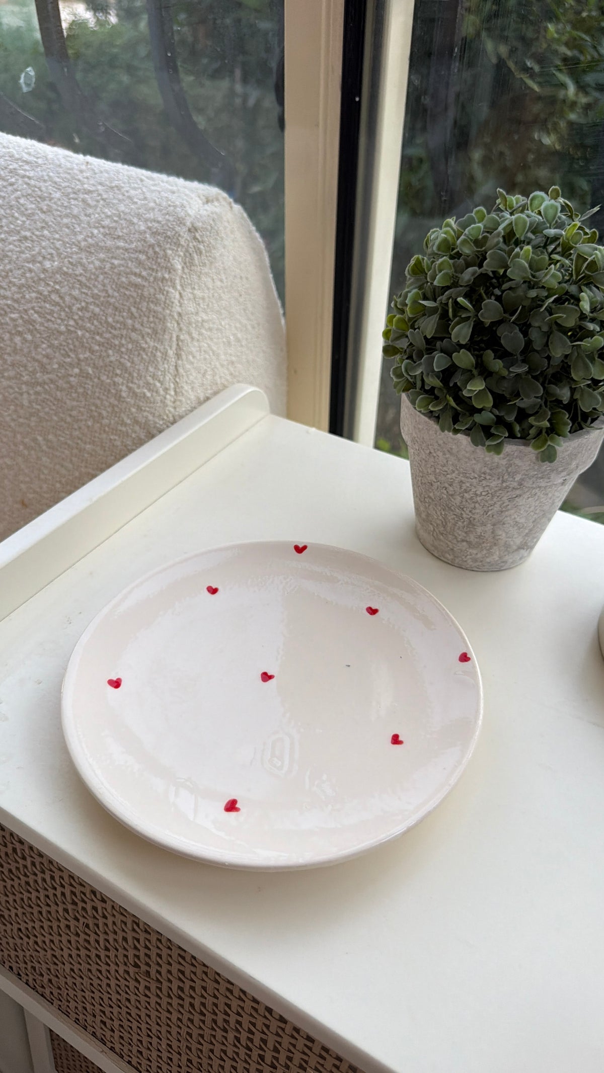 Imparfait/ Assiette coeurs rouges