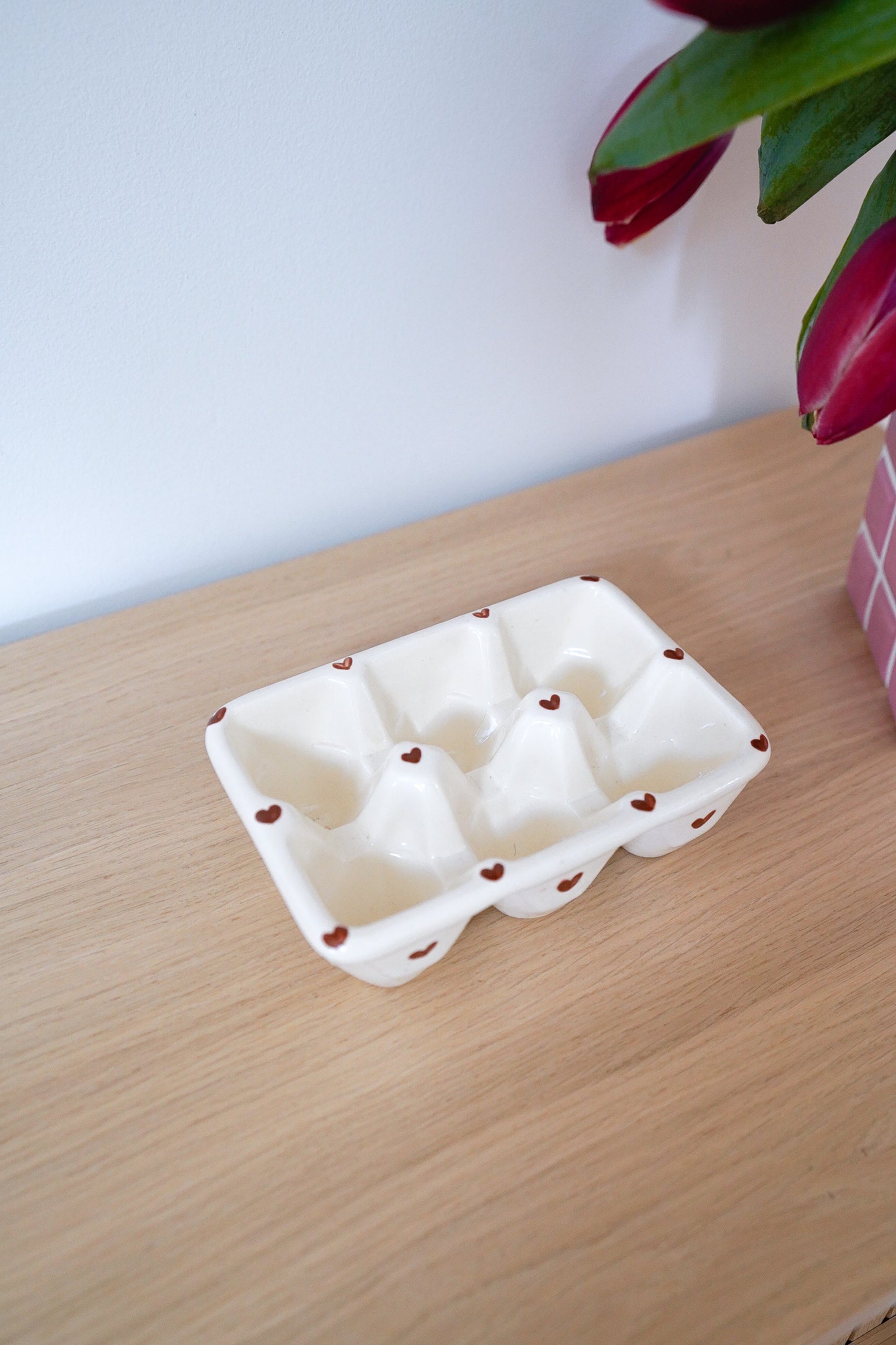 Porte-oeufs coeur brown