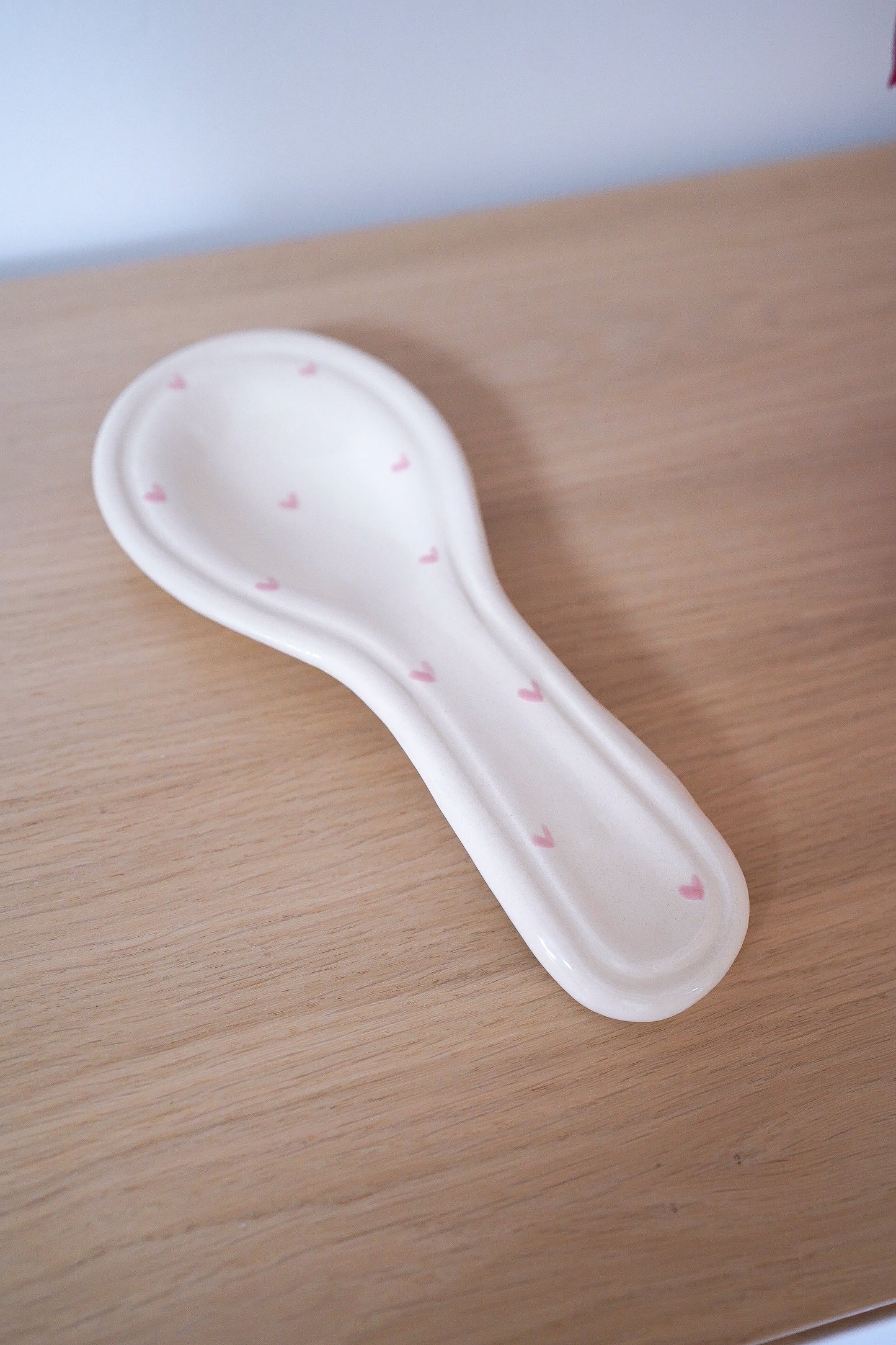 Repose-cuillère pink heart