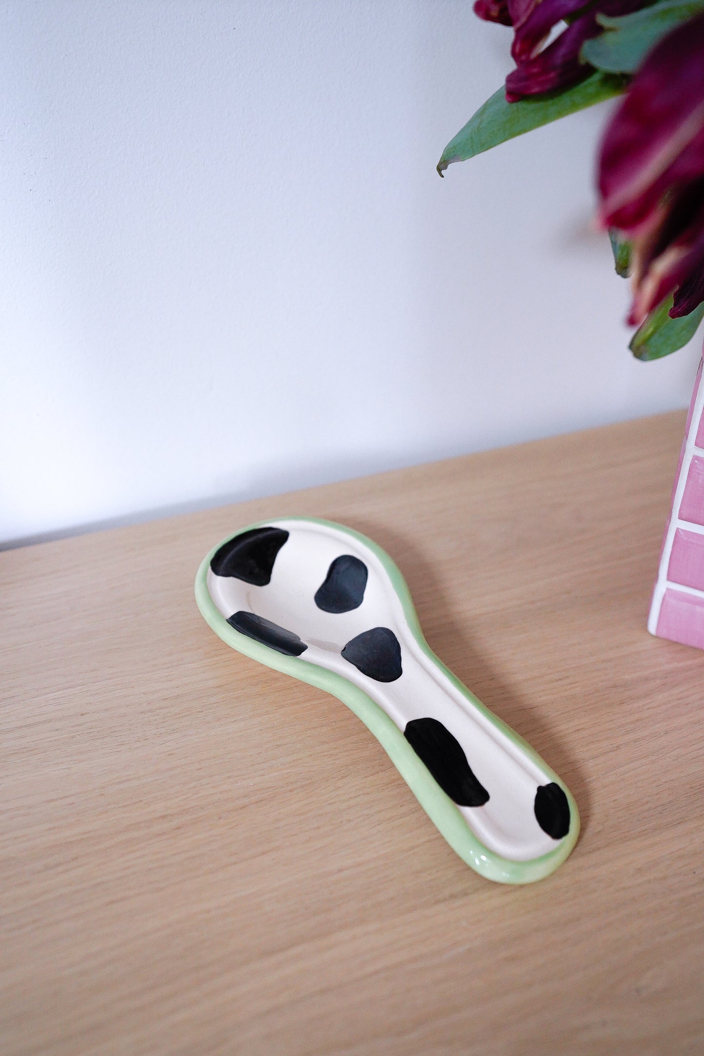 Repose-cuillère cow green