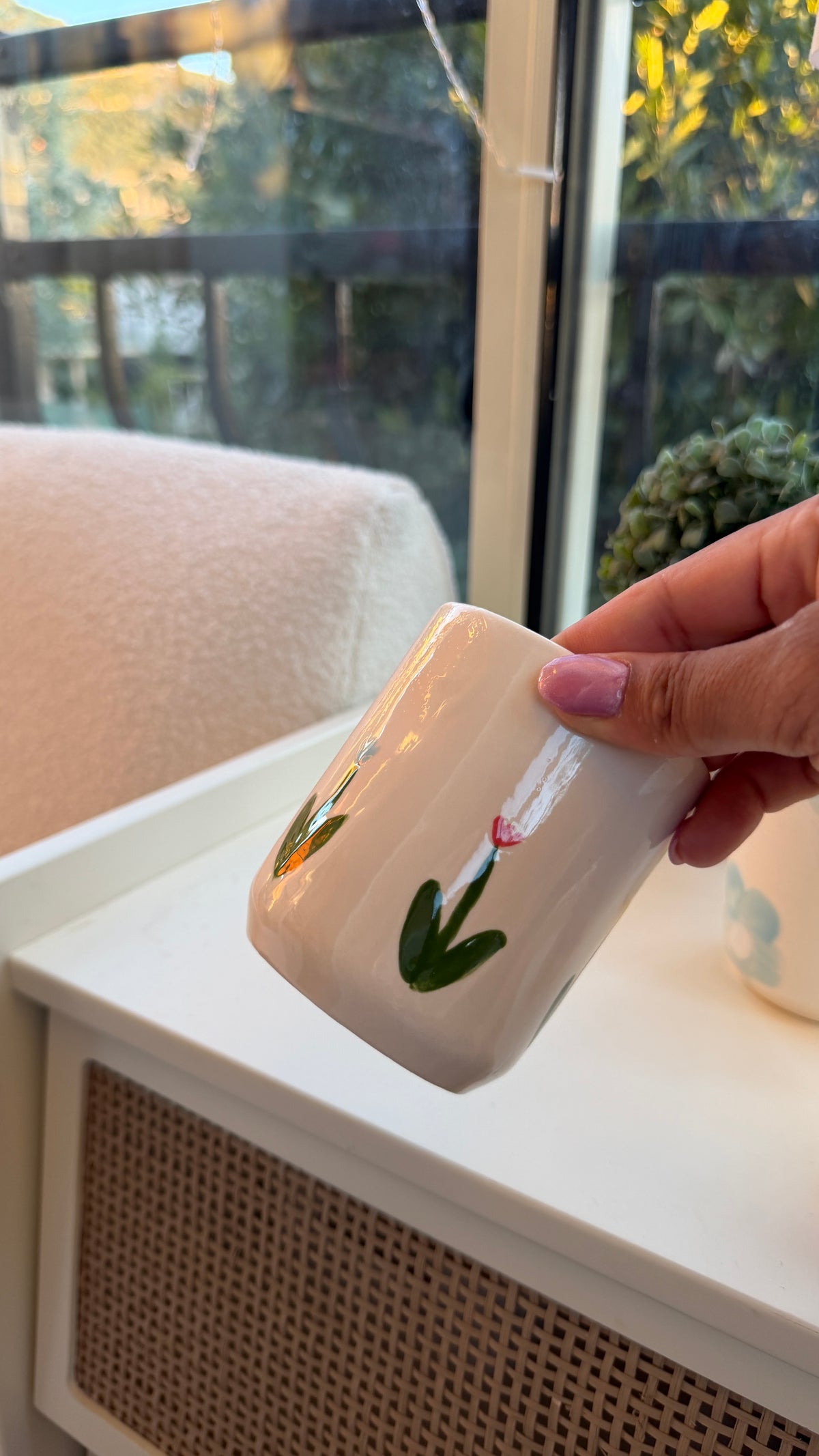 Imparfait /  tasse tulipes sans anse