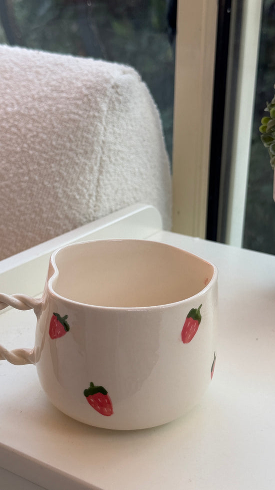 Imparfait / Tasse coeur fraise