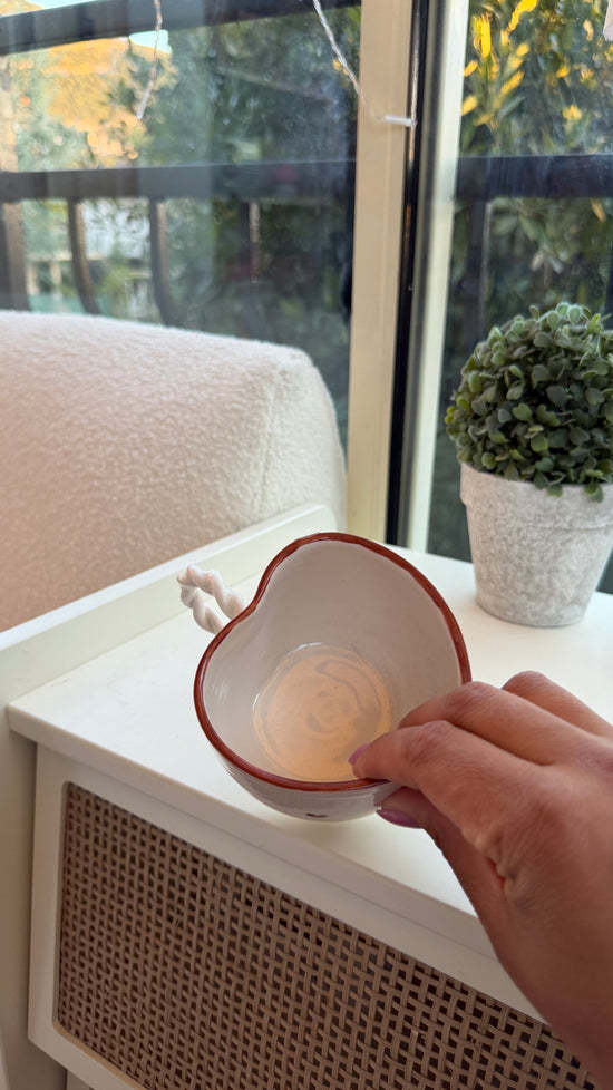Imparfait / Tasse coeur marron
