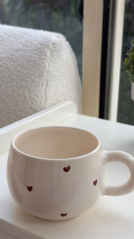 Imparfaits / Tasse coeur marrons