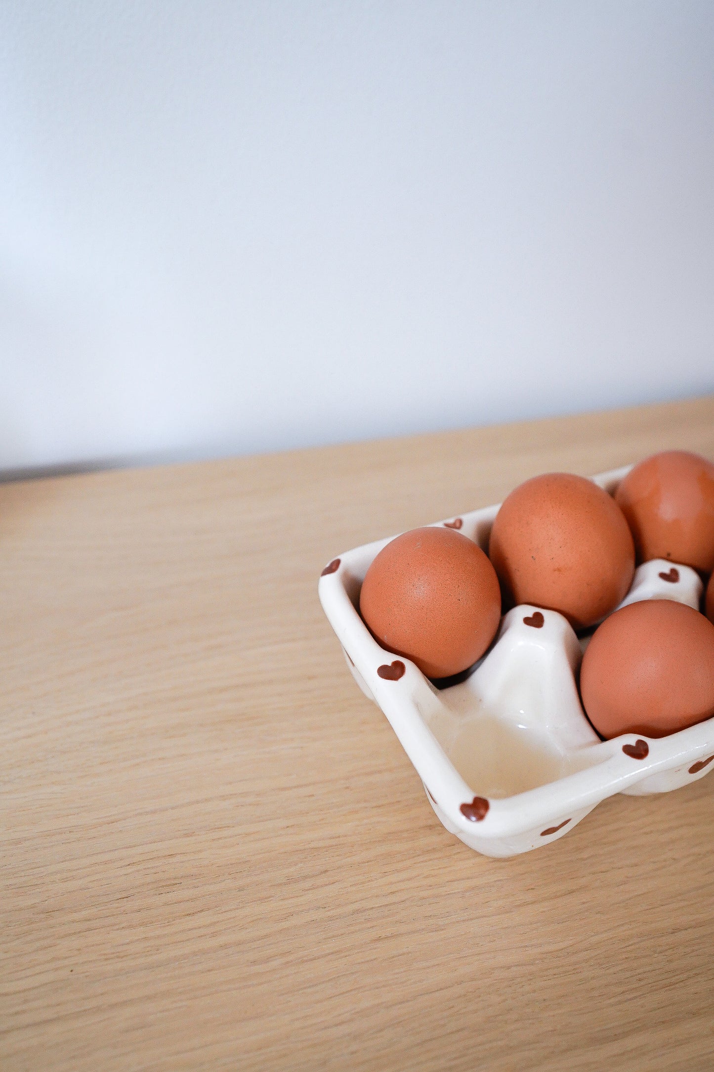 Porte-oeufs coeur brown